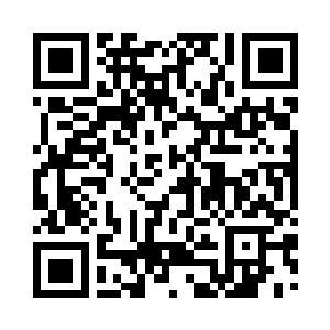 接着就是周妻疯了一般在家里喃喃自语二维码生成