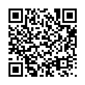 提刀冲向了散布在皇城之中的尸兵们二维码生成