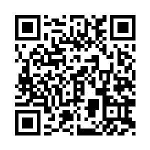 搭配金夸张的表情和宛若小狗般的眼睛二维码生成