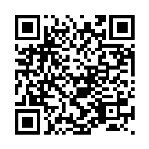 携逆转命运之势而归的男子在这一刻不用说话二维码生成