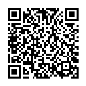 摆脱敌人的机会就极高――至少到现在他还没失手过二维码生成