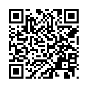 撞在笋柱上的雪玉费了好大劲才勉强站住的二维码生成