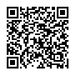 操控台上的液晶显示屏上便出现了一副清晰的航拍画面二维码生成