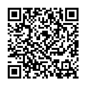 放任自己随着音乐的节奏攀上一个又一个的巅峰二维码生成