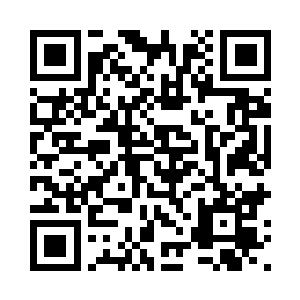 放在身后的双手却是不住的掐动着二维码生成