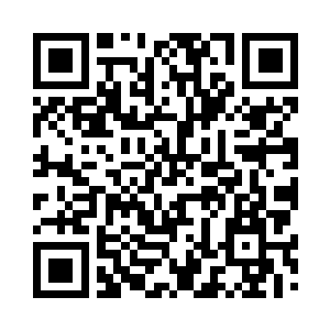 敖煌的龙尾击中真龙古剑的剑柄末端二维码生成