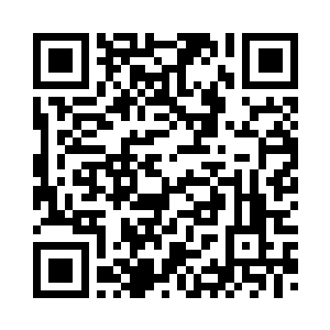 教室里的其他同学都好奇的看着他二维码生成