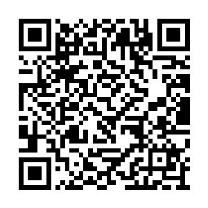 整齐的脚步声将他萦绕在空中的回声打压了下去二维码生成