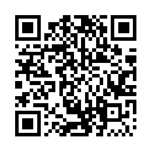 文子糯拿上假小鲜肉评委的名片离开二维码生成