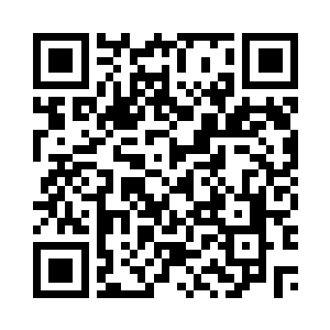 斯嘉丽忍住了想要向前迈动的脚步二维码生成