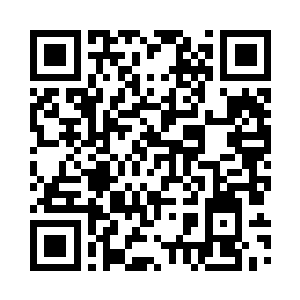 施施然的把一捧花交到了秦婉的手上二维码生成