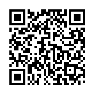 旁边台上的主持人九剑沈长老嘴角微微一斜二维码生成