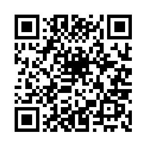 旁边放着的一台PS2连着的两只黑手柄二维码生成