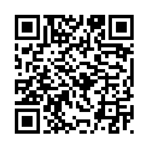 旋即一点一点的将自己的衣服穿上二维码生成