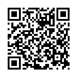 日本天皇当天是直接把身前的桌子给掀翻了二维码生成