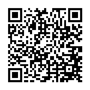 早上肖氏将铁奎的真实身份以及宁湛的事告诉了姐妹两人二维码生成