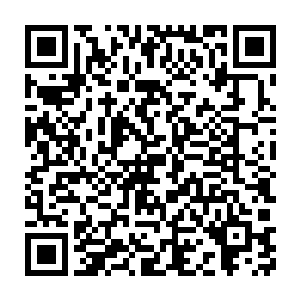 早在一个多月前慕容家就已经广发请帖邀请天下英豪参加武林大会了二维码生成