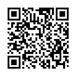 明显是觉得这为首的警察有点落了他的面子了二维码生成
