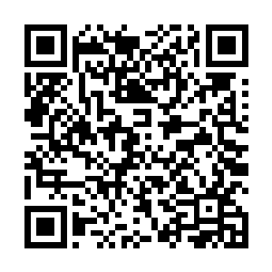 明湖文化那边的普通工作人员就开始纷纷赶到并入场了二维码生成