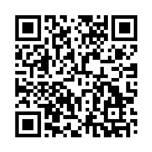 映入眼帘的是一张楠木云纹翘头案桌二维码生成