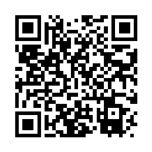 是玥儿姐姐带了我跟嫣儿在园子里赏景二维码生成