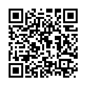 晃晃悠悠从路边的队伍里走到了路中央二维码生成