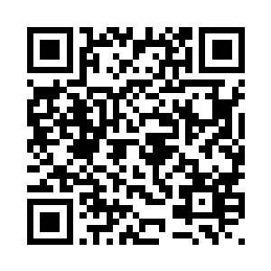 晚上便与许妙然一起亲热的挤被窝二维码生成