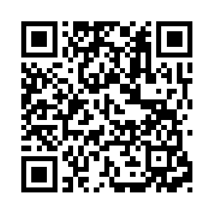 晶姐说完这话就离开了看着她穿着超短裙离开二维码生成