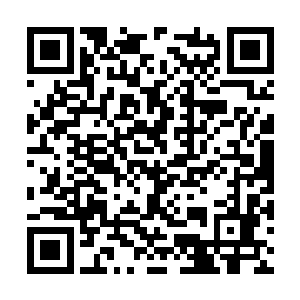 晶莹的泪滴噼里啪啦从无比美丽的眸子里掉落下来二维码生成