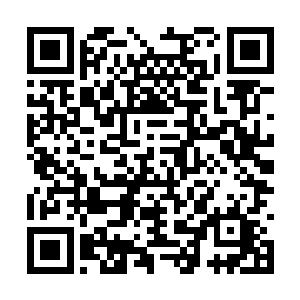 暗三面不改色的将位置摞到了叶璃进去的房间门口二维码生成