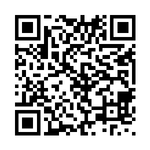 曾经漂亮的石板路全体向内凹陷了二维码生成