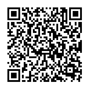 最可怕的是他儿子罗刊兴竟然在说罗刊兴前两天带来两个女同学来这里二维码生成