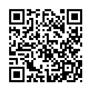 最后出现的是一个非常漂亮的西方女人二维码生成