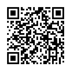 最后还是他们几个人合力用撬棍砸开了门二维码生成