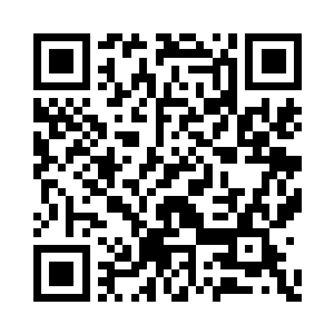 最终他发现这些诡异能量在他身体内生根了二维码生成