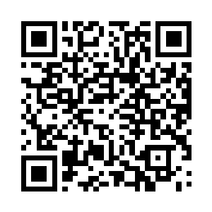 有一日她正准备出门去自家菜地里摘菜的时候二维码生成