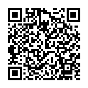 有一条堪称一线天的险路从一道悬崖的缝隙之中穿过二维码生成