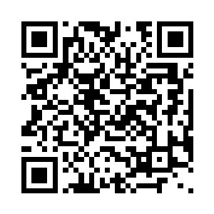 服装以不带徽章的军装和中华正装为主二维码生成
