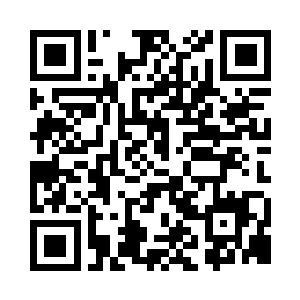 望着拿着模型爱不释手的两个小人儿说道二维码生成