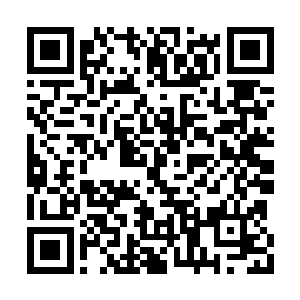 朝着相反方向走去的叶海凝渐渐地觉得很不对劲二维码生成