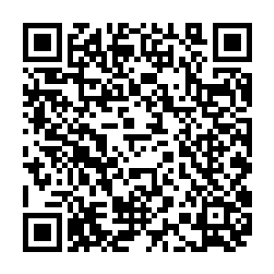 朱平安感觉这个王四喜有些像水浒传中的鼓上蚤时迁和神行太保戴宗的合体二维码生成