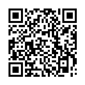 李东生活动了一下被赵长枪抓的生疼的手腕子二维码生成