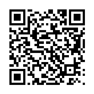 李先槐稳住身体后从袖中摸出一把雪亮的匕首二维码生成