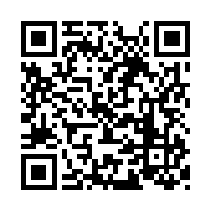 李凡发现他手掌中多了一层蜡黄油腻的东西二维码生成