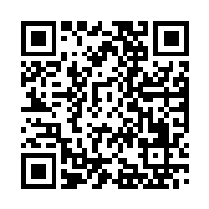 李奇手中竟然还拿着一个盛着美酒的玻璃杯二维码生成