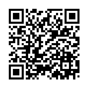 李子年忍不住去看坐在旁边的男子二维码生成