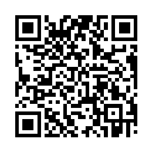 李毅见众人的注意力都放在黄裳和秋紫菡身上二维码生成