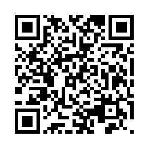 李耀身后传来了几声雷暴般的引擎声二维码生成