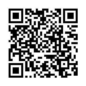 李雨彤一脸妩媚地抚摸着林烽的脸二维码生成