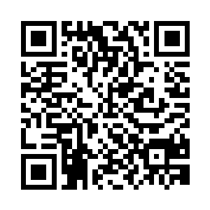 杜克・罗森伯格还用场景和对白来煽情二维码生成